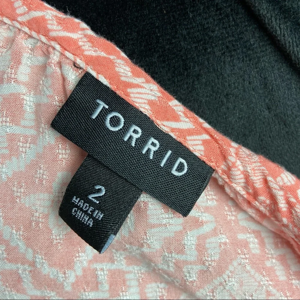 Torrid Patterned Cold Shoulder Top - Picture 5 of 7